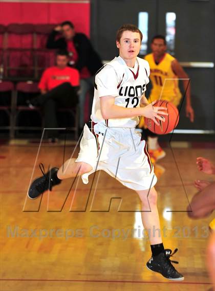 Thumbnail 2 in JSerra Catholic vs. Fairfax (Nike Extravaganza) photogallery.