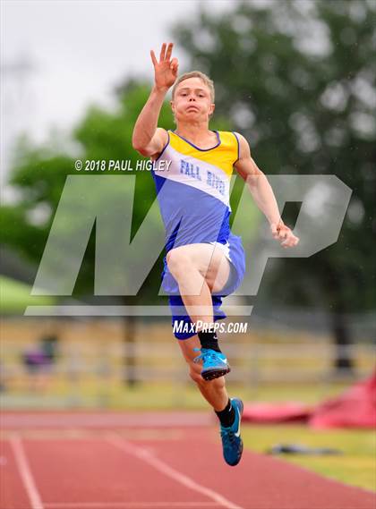 Thumbnail 3 in  CIF Northern Section Masters Track and Field Finals photogallery.
