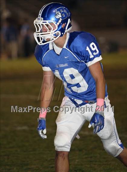 Thumbnail 2 in Hoover vs. Burbank photogallery.