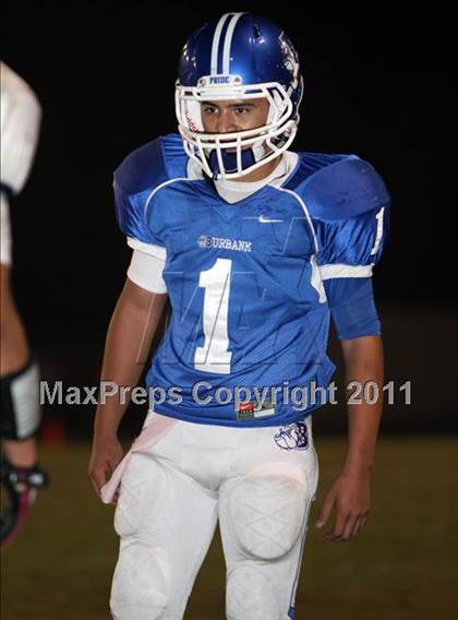 Thumbnail 3 in Hoover vs. Burbank photogallery.