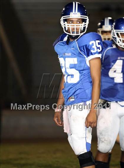 Thumbnail 2 in Hoover vs. Burbank photogallery.