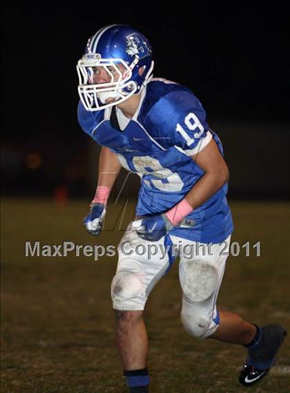 Thumbnail 3 in Hoover vs. Burbank photogallery.