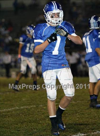 Thumbnail 1 in Hoover vs. Burbank photogallery.