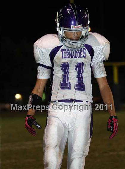 Thumbnail 2 in Hoover vs. Burbank photogallery.