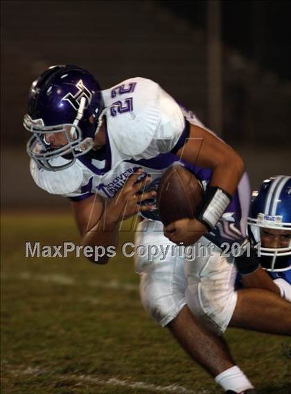 Thumbnail 3 in Hoover vs. Burbank photogallery.
