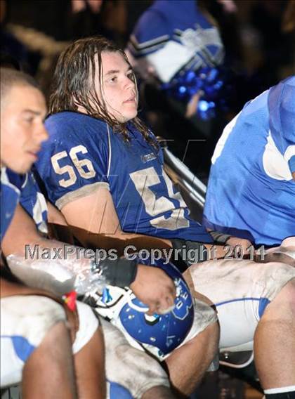 Thumbnail 3 in Hoover vs. Burbank photogallery.