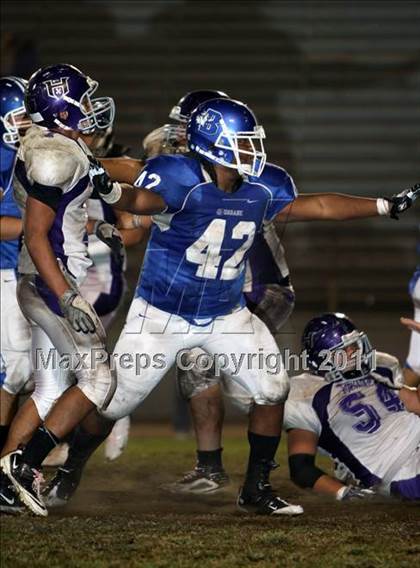 Thumbnail 3 in Hoover vs. Burbank photogallery.