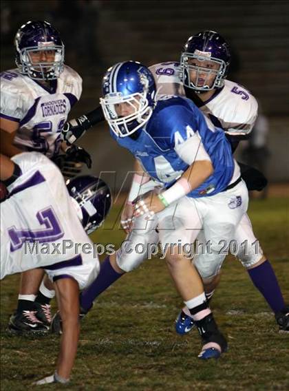 Thumbnail 3 in Hoover vs. Burbank photogallery.