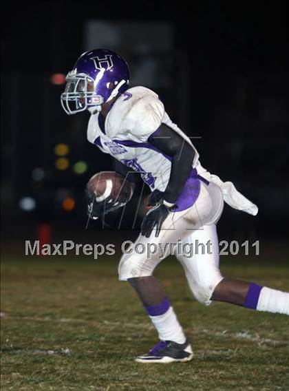 Thumbnail 3 in Hoover vs. Burbank photogallery.