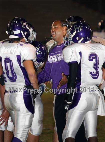 Thumbnail 1 in Hoover vs. Burbank photogallery.