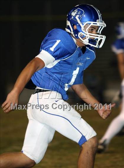 Thumbnail 3 in Hoover vs. Burbank photogallery.
