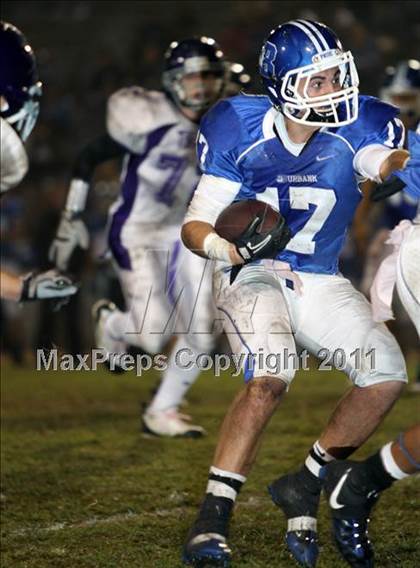 Thumbnail 1 in Hoover vs. Burbank photogallery.
