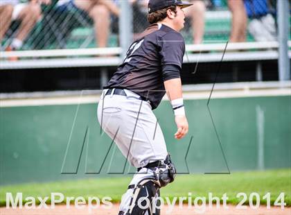 Thumbnail 3 in Sunnyvale vs Grandview (UIL 2A Regional Semifinal Playoff) photogallery.
