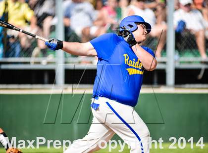 Thumbnail 3 in Sunnyvale vs Grandview (UIL 2A Regional Semifinal Playoff) photogallery.