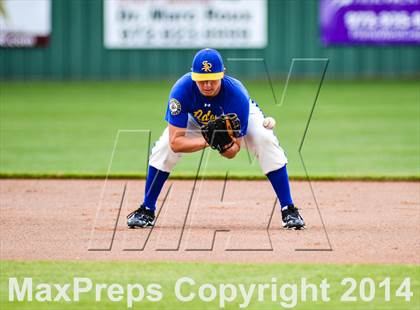 Thumbnail 2 in Sunnyvale vs Grandview (UIL 2A Regional Semifinal Playoff) photogallery.