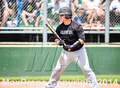 Thumbnail 2 in Sunnyvale vs Grandview (UIL 2A Regional Semifinal Playoff) photogallery.