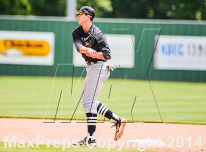 Thumbnail 1 in Sunnyvale vs Grandview (UIL 2A Regional Semifinal Playoff) photogallery.