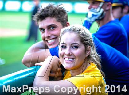 Thumbnail 2 in Sunnyvale vs Grandview (UIL 2A Regional Semifinal Playoff) photogallery.
