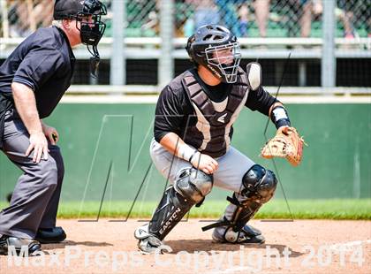 Thumbnail 1 in Sunnyvale vs Grandview (UIL 2A Regional Semifinal Playoff) photogallery.