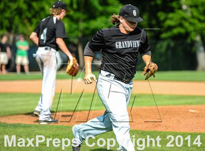 Thumbnail 1 in Sunnyvale vs Grandview (UIL 2A Regional Semifinal Playoff) photogallery.