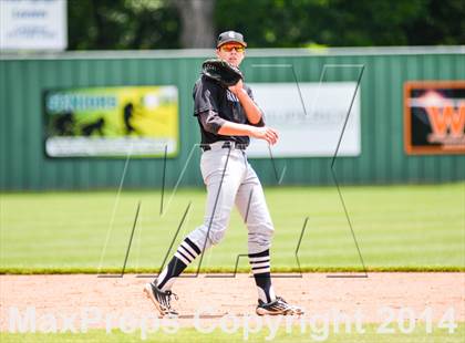 Thumbnail 1 in Sunnyvale vs Grandview (UIL 2A Regional Semifinal Playoff) photogallery.