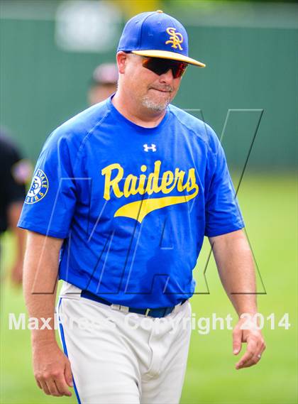 Thumbnail 1 in Sunnyvale vs Grandview (UIL 2A Regional Semifinal Playoff) photogallery.