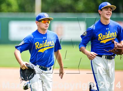 Thumbnail 1 in Sunnyvale vs Grandview (UIL 2A Regional Semifinal Playoff) photogallery.