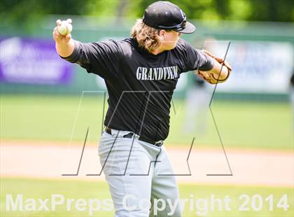 Thumbnail 1 in Sunnyvale vs Grandview (UIL 2A Regional Semifinal Playoff) photogallery.
