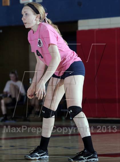 Thumbnail 3 in Chartiers Valley vs. Mt. Lebanon photogallery.