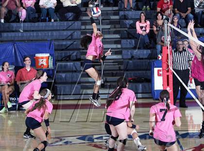 Thumbnail 2 in Chartiers Valley vs. Mt. Lebanon photogallery.
