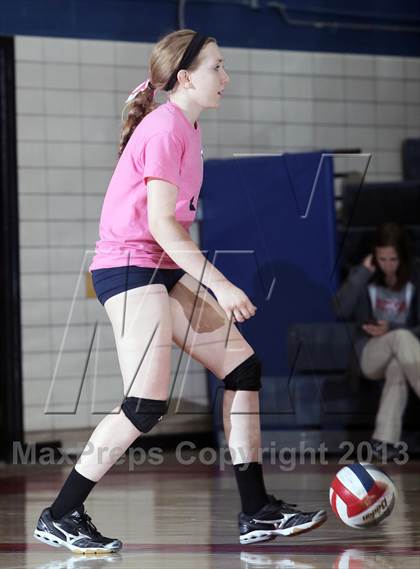 Thumbnail 1 in Chartiers Valley vs. Mt. Lebanon photogallery.