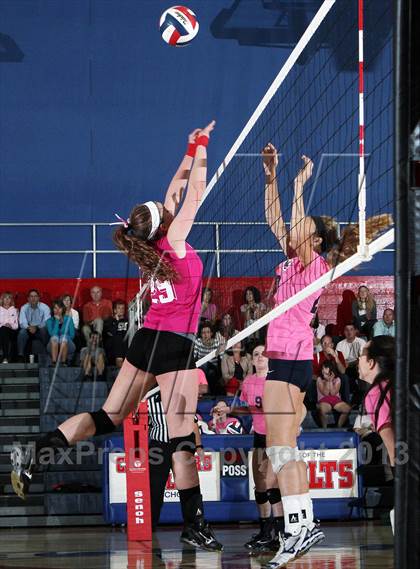 Thumbnail 1 in Chartiers Valley vs. Mt. Lebanon photogallery.