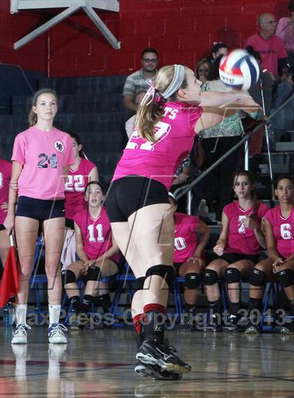 Thumbnail 1 in Chartiers Valley vs. Mt. Lebanon photogallery.