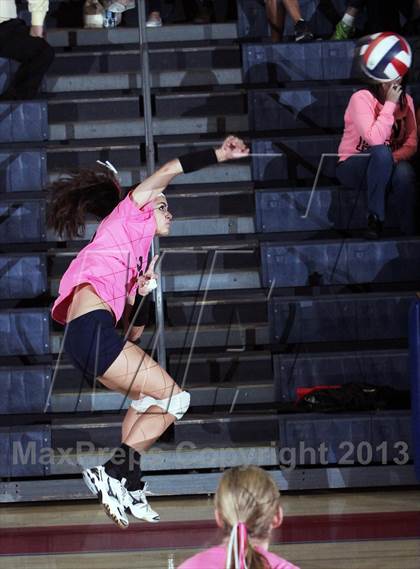 Thumbnail 2 in Chartiers Valley vs. Mt. Lebanon photogallery.