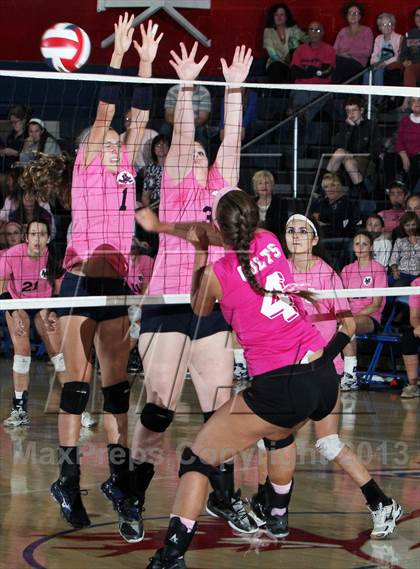 Thumbnail 1 in Chartiers Valley vs. Mt. Lebanon photogallery.
