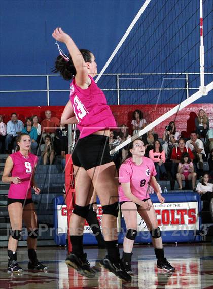 Thumbnail 2 in Chartiers Valley vs. Mt. Lebanon photogallery.