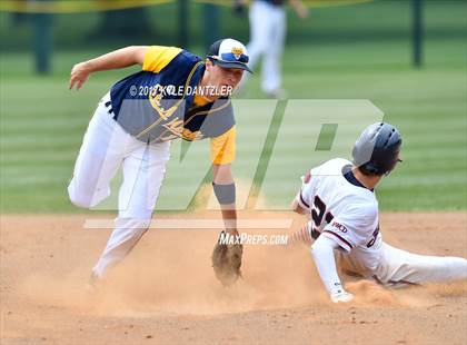 Thumbnail 1 in Fort Worth Country Day @ St. Marks (SPC Quarterfinal) photogallery.
