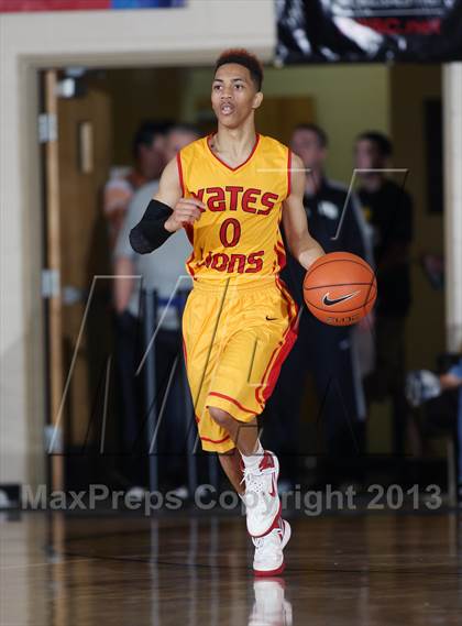 Thumbnail 3 in Oak Ridge vs. Yates (City of Palms Classic) photogallery.