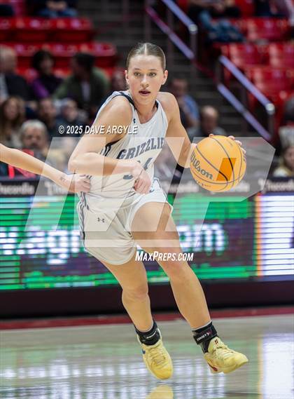 Thumbnail 3 in Lone Peak vs. Copper Hills (UHSAA 6A Final) photogallery.