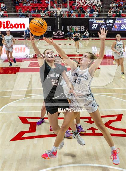 Thumbnail 3 in Lone Peak vs. Copper Hills (UHSAA 6A Final) photogallery.