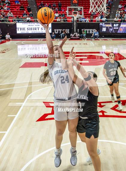 Thumbnail 3 in Lone Peak vs. Copper Hills (UHSAA 6A Final) photogallery.