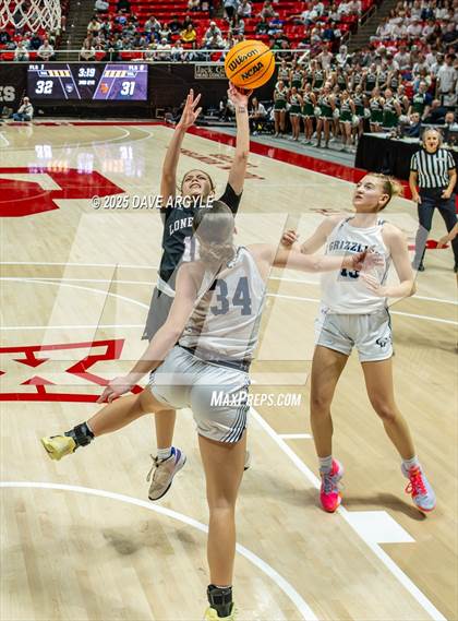 Thumbnail 2 in Lone Peak vs. Copper Hills (UHSAA 6A Final) photogallery.