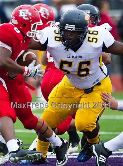 Thumbnail 1 in El Campo vs. La Marque (4A Region 3 Bi-District Playoffs) photogallery.