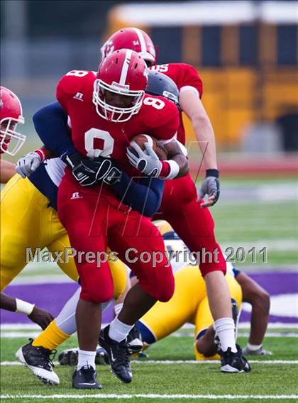 Thumbnail 1 in El Campo vs. La Marque (4A Region 3 Bi-District Playoffs) photogallery.