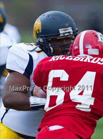 Thumbnail 2 in El Campo vs. La Marque (4A Region 3 Bi-District Playoffs) photogallery.