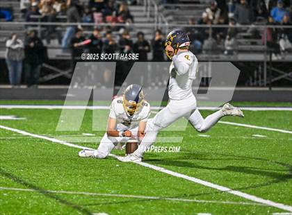 Thumbnail 3 in Grand Ledge @ DeWitt photogallery.