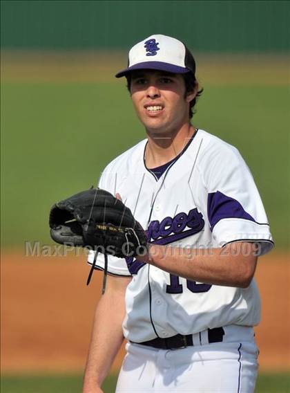 Thumbnail 1 in Denton vs. MacArthur (Carrollton Diamond Classic) photogallery.