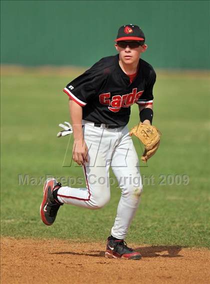 Thumbnail 3 in Denton vs. MacArthur (Carrollton Diamond Classic) photogallery.