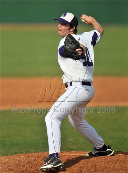 Thumbnail 2 in Denton vs. MacArthur (Carrollton Diamond Classic) photogallery.