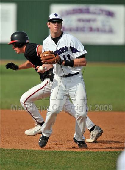 Thumbnail 2 in Denton vs. MacArthur (Carrollton Diamond Classic) photogallery.